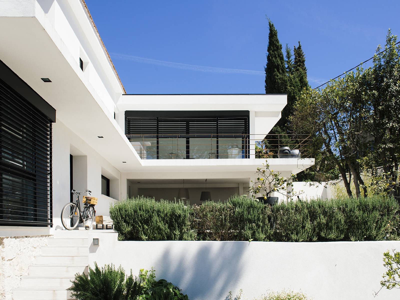 rénovation et extension contemporaine par architecte connu à Lyon